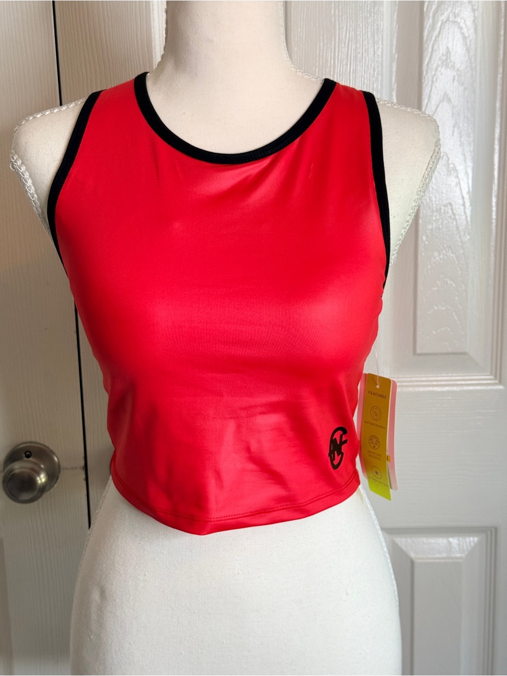 NWT Nautica Competition Red Cutout Racerback Sports Crop Top M
